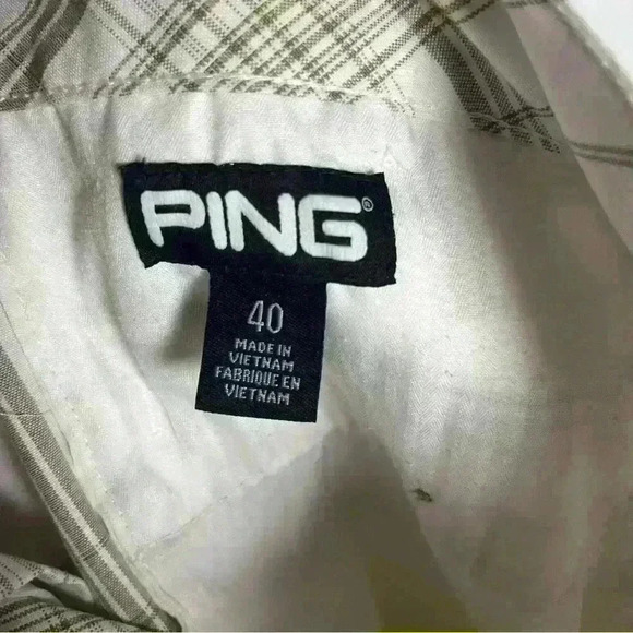 Ping size 40 golf shorts - Picture 3 of 3
